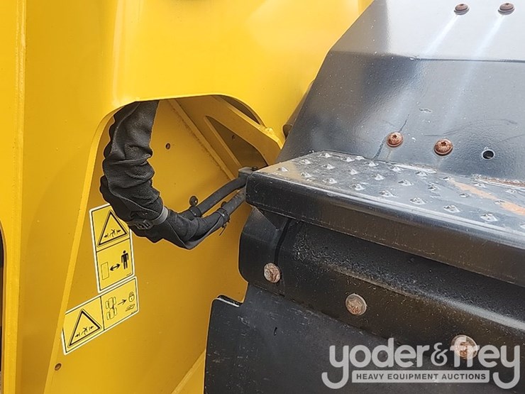 2018-caterpillar-910m-image-17