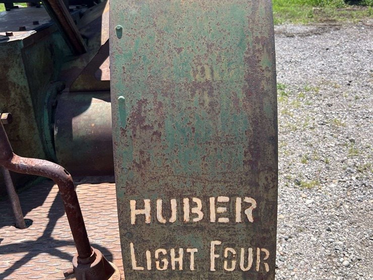 huber-light-four-20-36-image-46