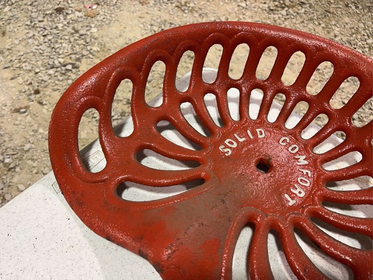(3)-cast-iron-seats-image-3
