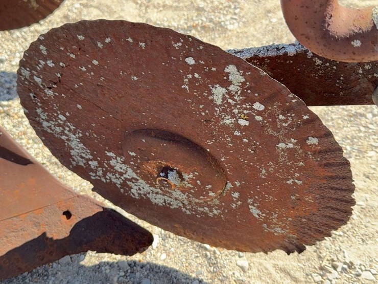 4-bottom-plow-image-22