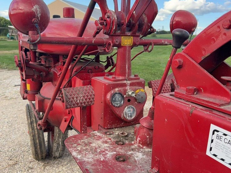 farmall-super-c-image-36