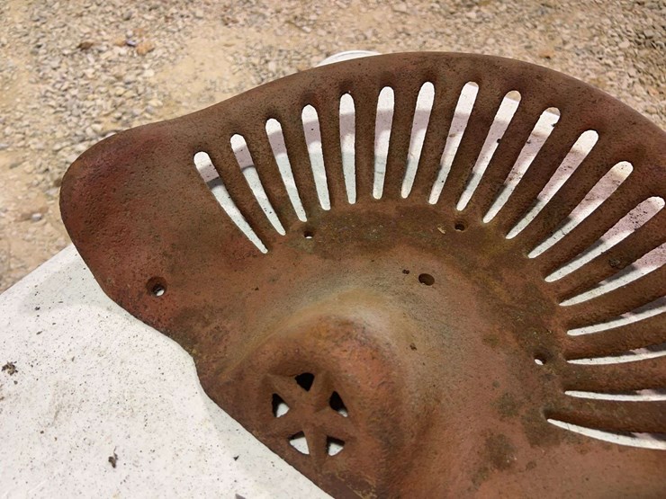 (3)-cast-iron-seats-image-3