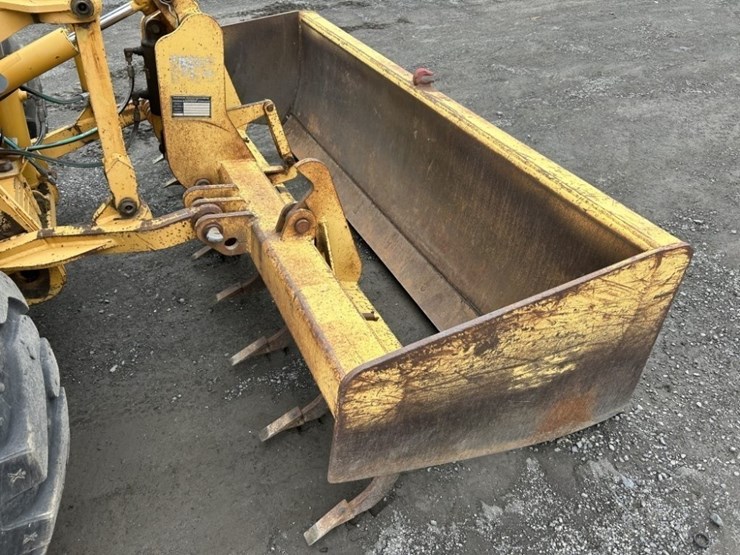 deere-210le-image-12