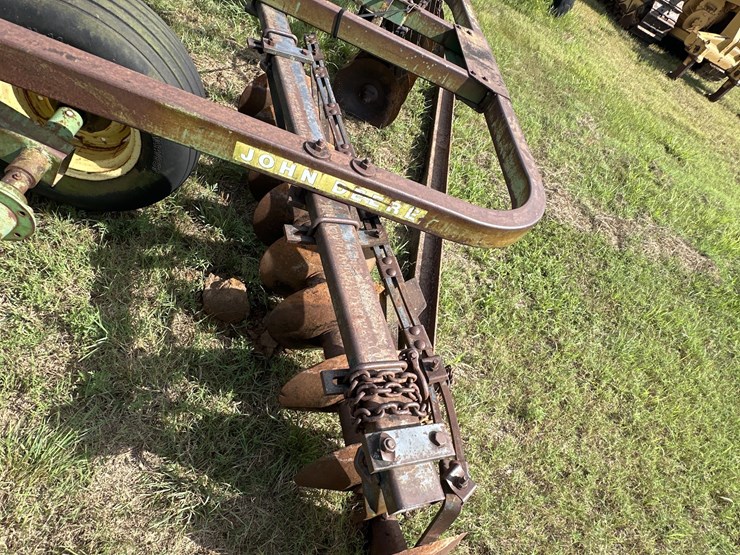 deere-tires-image-11