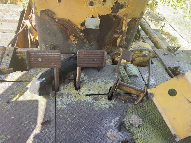 caterpillar-d8-image-44