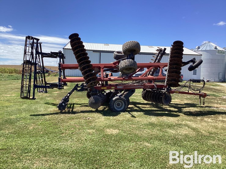 2016-case-ih-2016-image-4