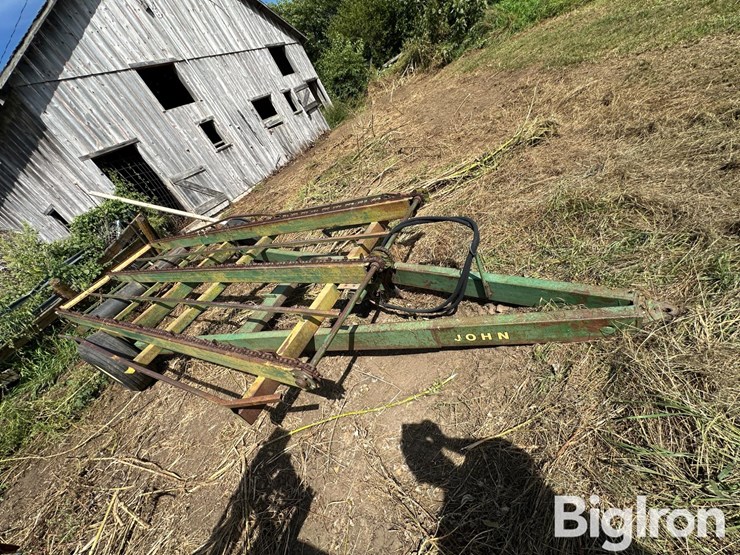 john-deere-200-image-5