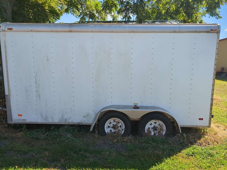 12-x-6-enclosed-trailer-image-8