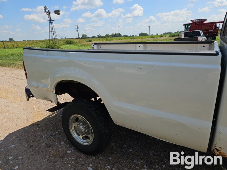 2001-ford-f250-image-13
