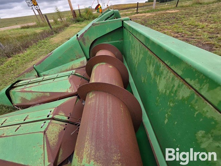 john-deere-853-image-13