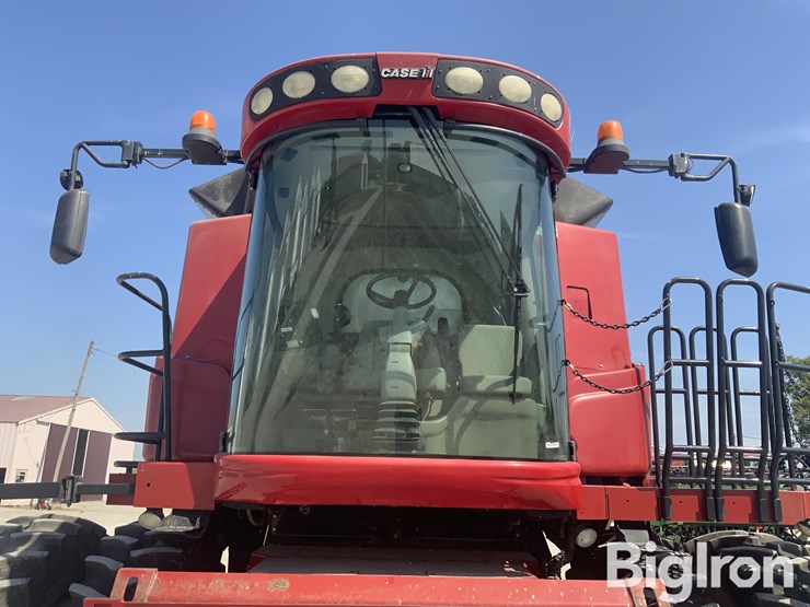 2009-case-ih-7120-image-10
