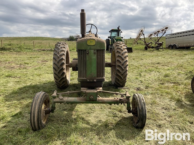 1959-john-deere-630-image-2