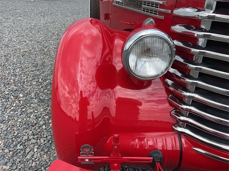 1948-diamond-t-201-one-ton-pickup-image-9