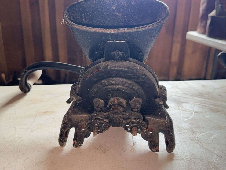 (2)-black-hawk-corn-sheller-image-16