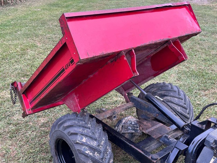 pug-badlands-4x4-articulating-utv-with-hydraulic-dump-bed-image-18