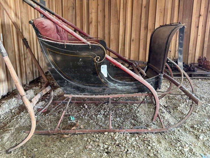 horse-drawn-sleigh-image-2
