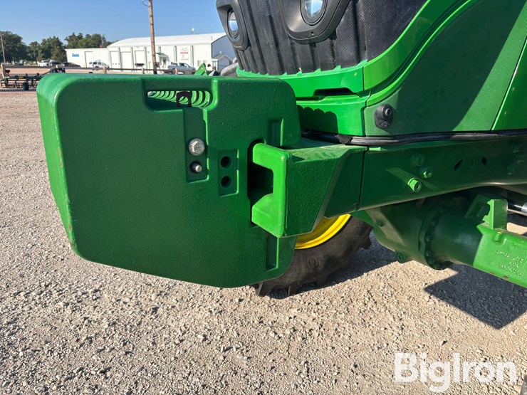 2022-john-deere-6155m-image-14