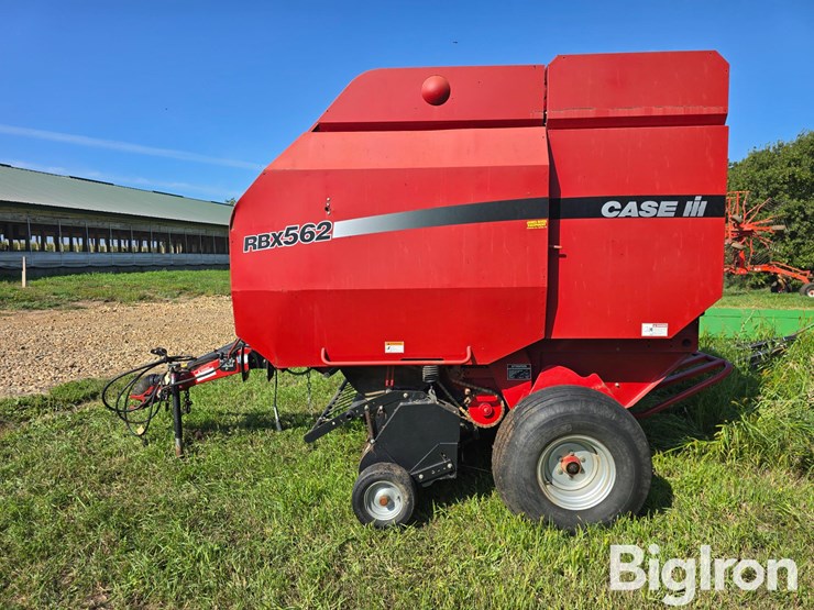 2005-case-ih-rbx562-image-8