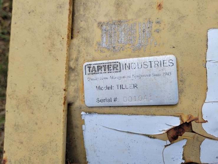 county-line-60"-tiller-image-3