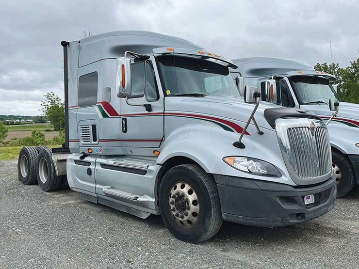 2015-international-prostar-image-1