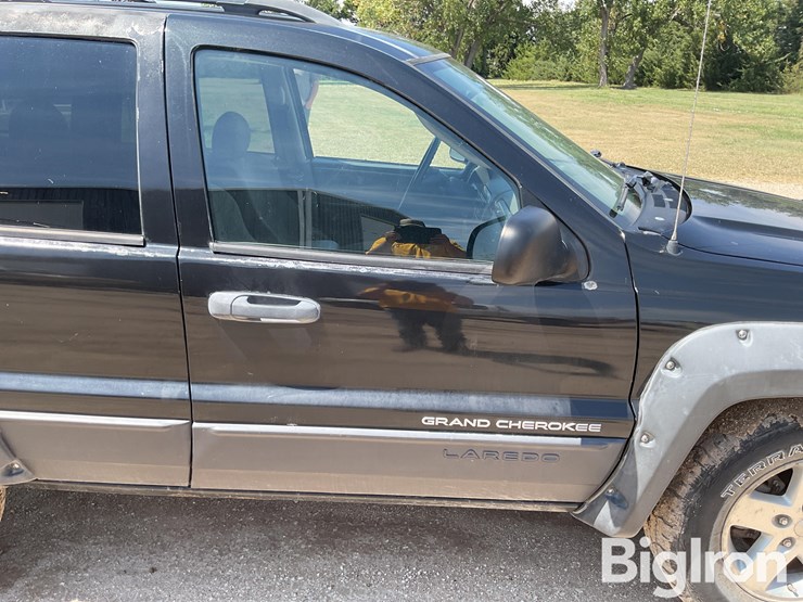 2004-jeep-grand-cherokee-image-15