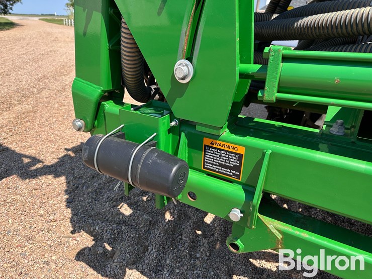 2016-john-deere-2510h-image-20