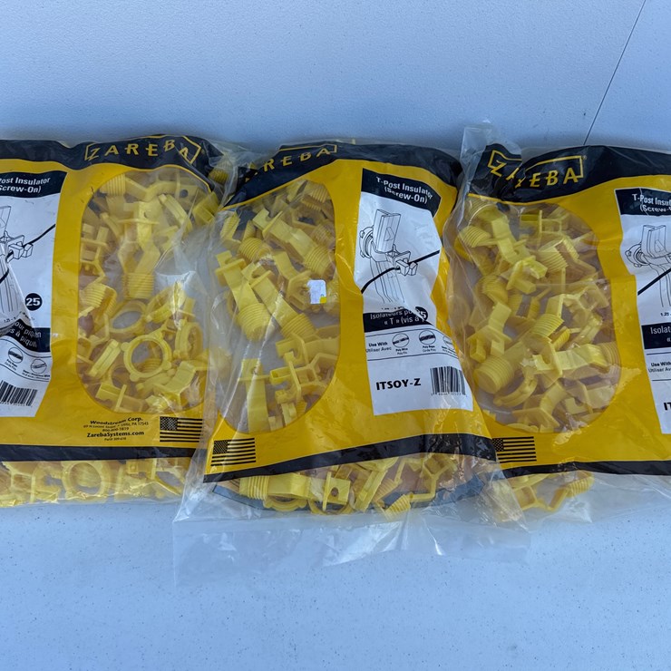 #1508 • ZAREBA T-Post Electric Fence Insulator