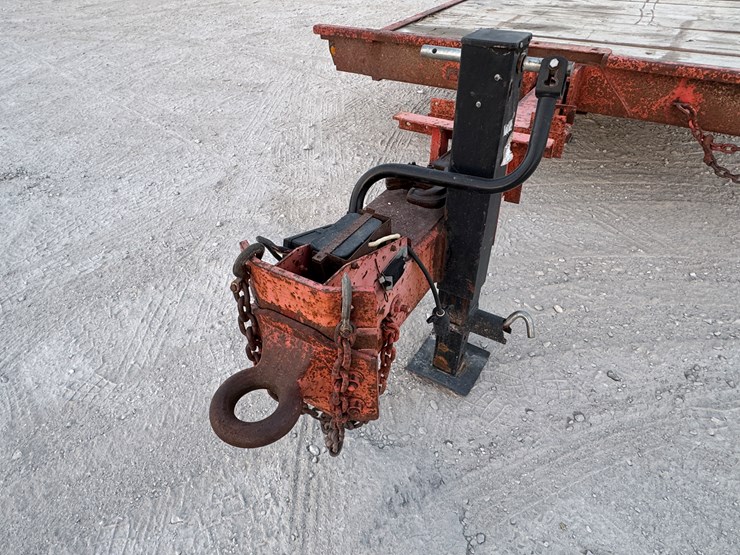 #1646-•-1991-ditch-witch-18ft-heavy-duty-tilt-trailer-image-8