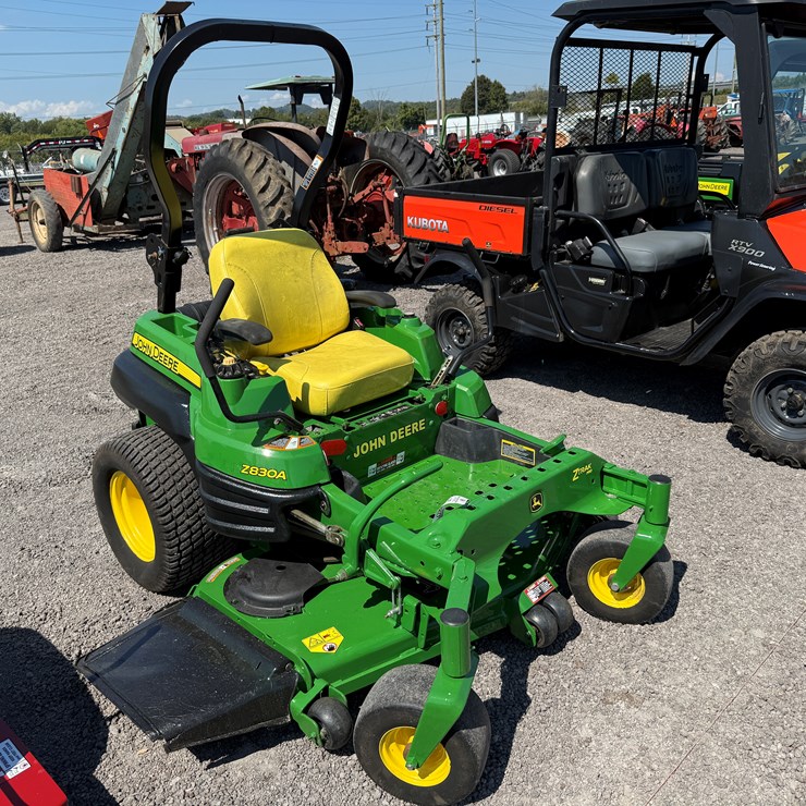 JOHN DEERE LA