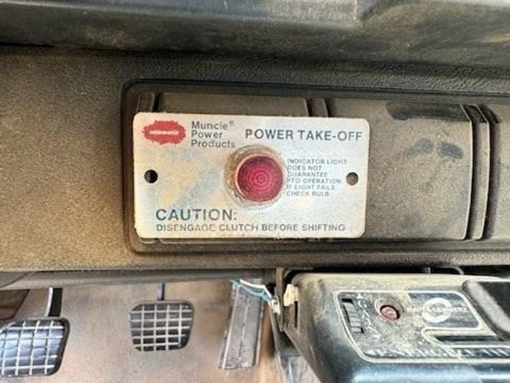 1991-chevrolet-kodiak-dump-truck-image-17