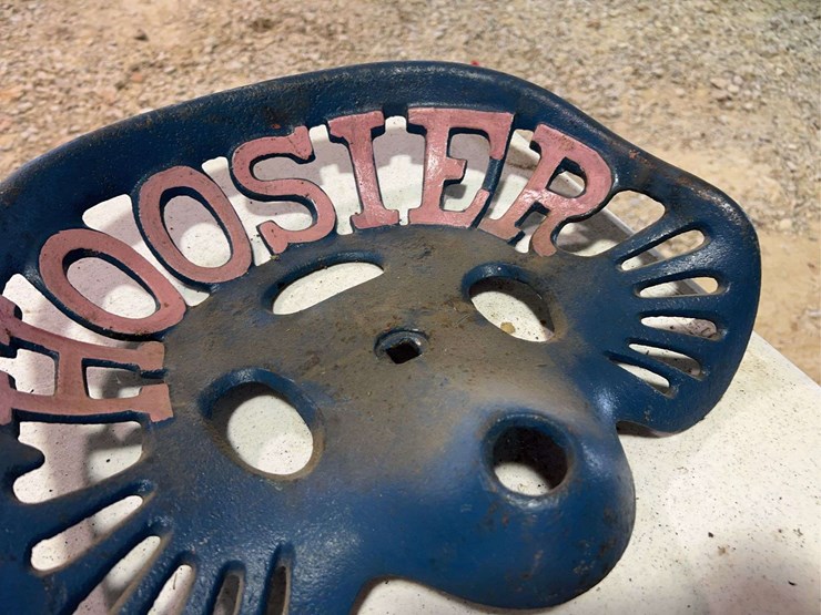 (3)-cast-iron-seats-image-14