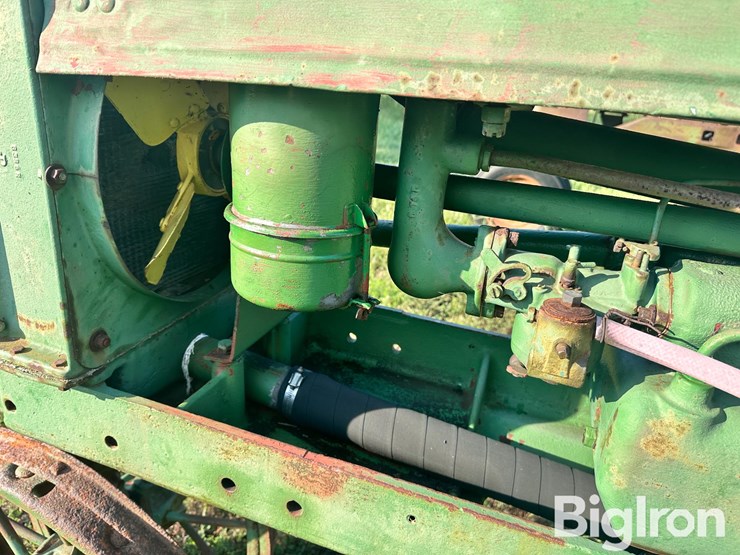 john-deere-b-image-11
