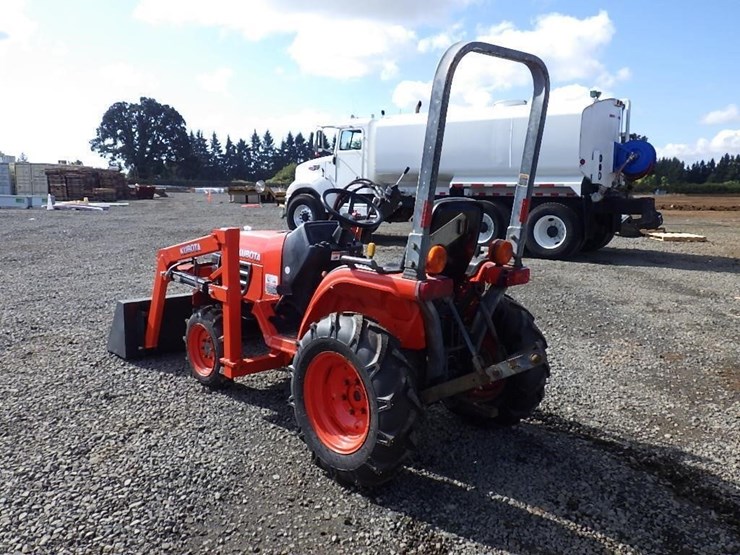 2005-kubota-b7510-image-7