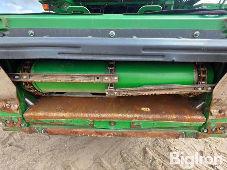 2012-john-deere-s670-image-13