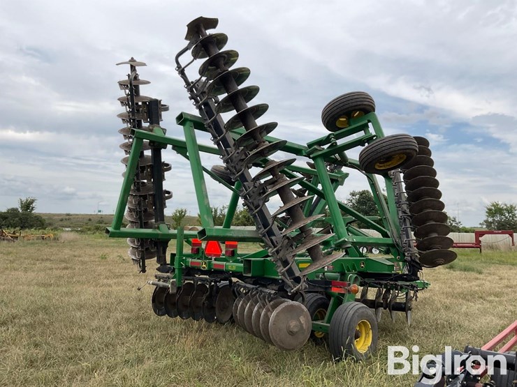2013-john-deere-2620-image-5