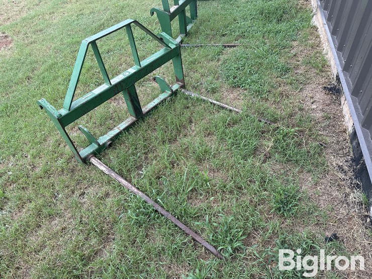 tri-l-2-prong-bale-spear-image-3