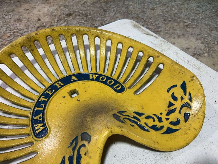 (2)-walter-a.-wood-seats-image-9