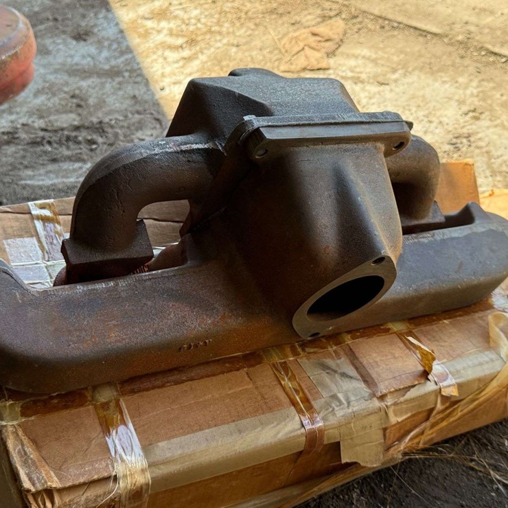 Oliver 28-44 Manifold. New in box