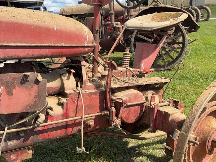 farmall-h-image-33