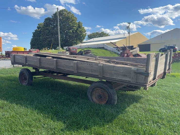 hay-wagon-image-6