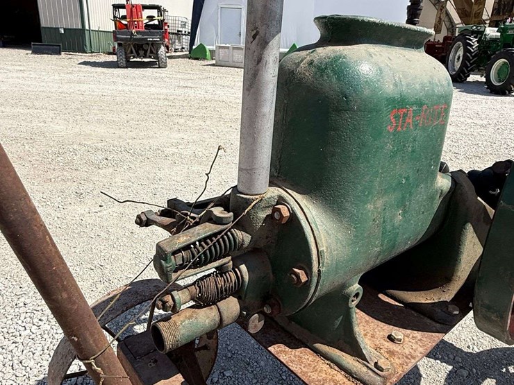 sta-rite-4-hp-hit-&-miss-engine-on-truck-image-48