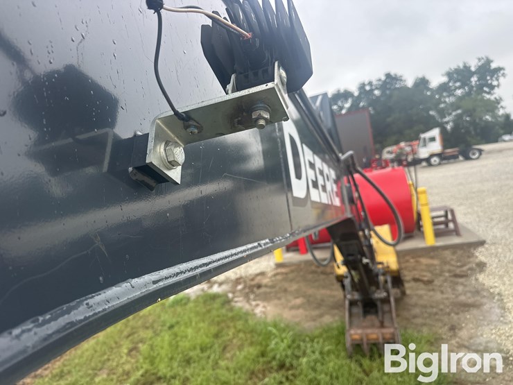 2019-deere-160g-lc-image-20
