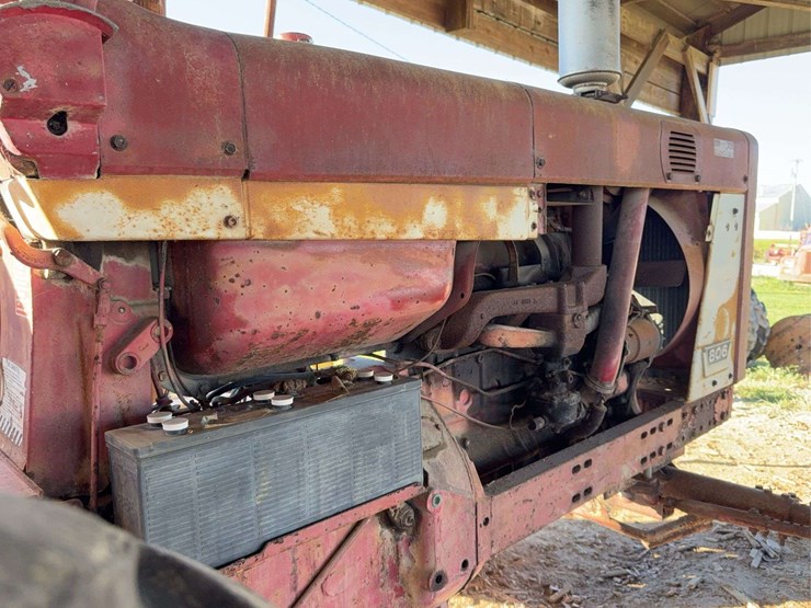 farmall-806-image-74
