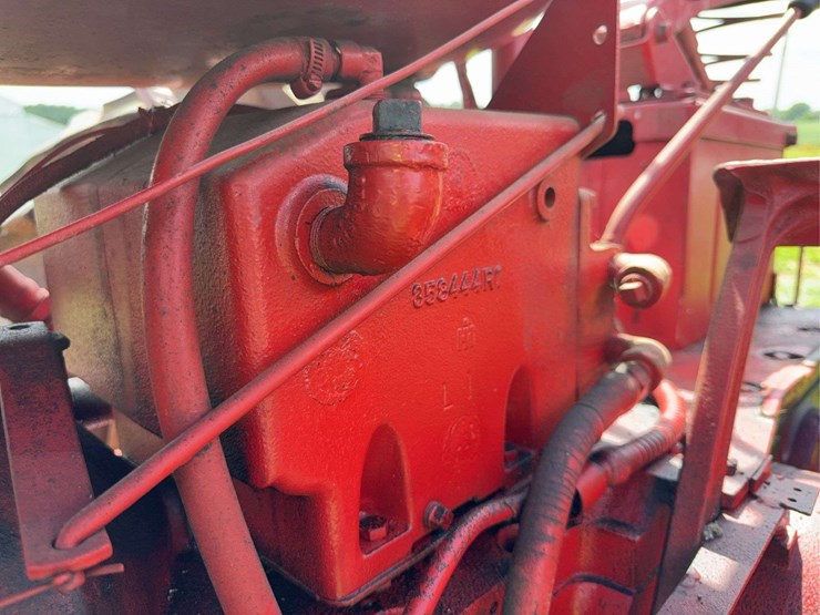 farmall-super-m-image-69