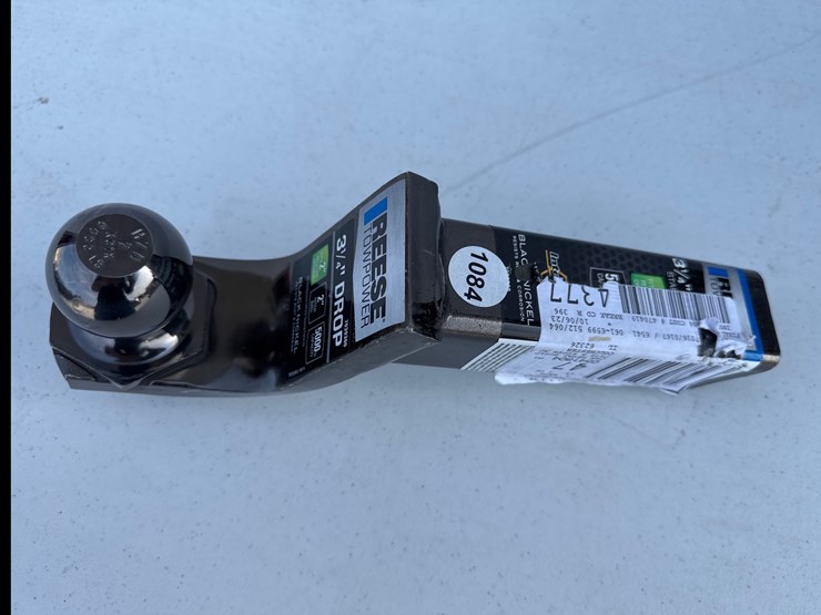#1084-•-reese-2-inch-hitch-with-2-inch-ball-image-2