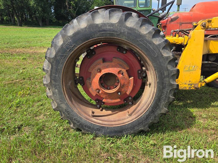 massey-ferguson-65-image-17