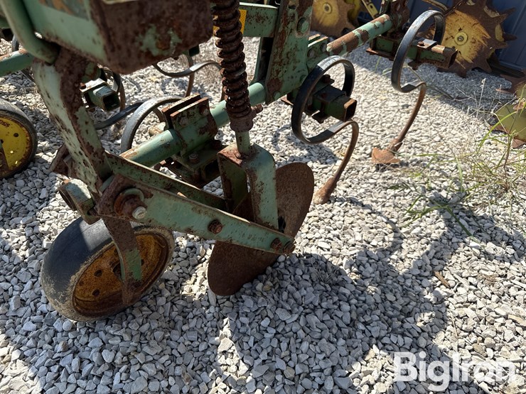 john-deere-6-image-9