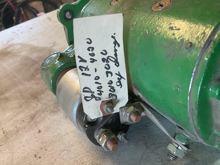 john-deere-4010-image-10