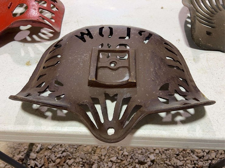 (3)-cast-iron-seats-image-10