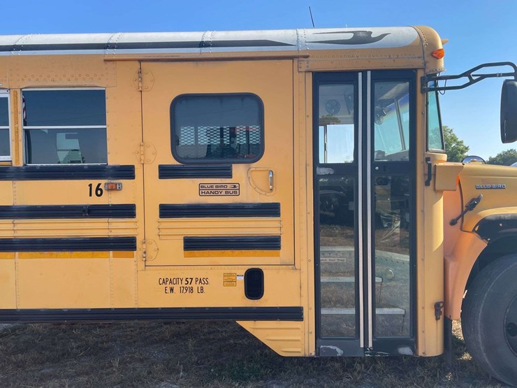 2002-bluebird-school-bus-image-42